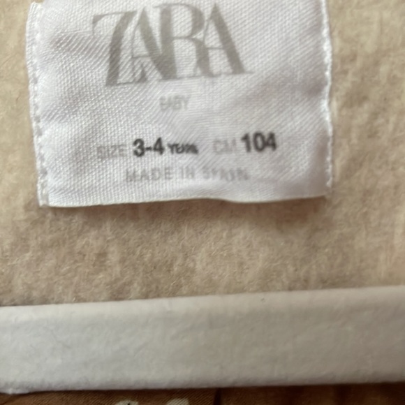 Coat - Picture 2 of 6